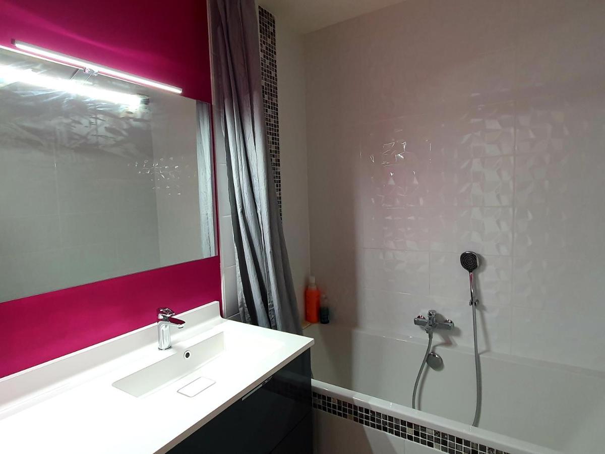 Loft Tres Calme Parking Et Balcon Lägenhet Dijon Exteriör bild